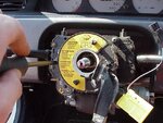 srs_steering_wheel_removal_8.jpg