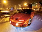 0808gmhtp_01_z+2002_pontiac_trans_am_ws6+front_view_city_view.jpg