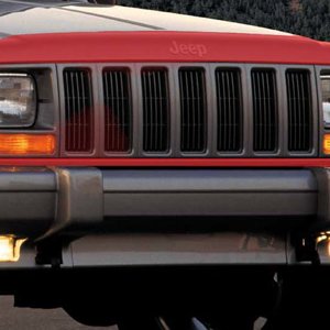 2001-Jeep-Cherokee-Classic-BIG_copy